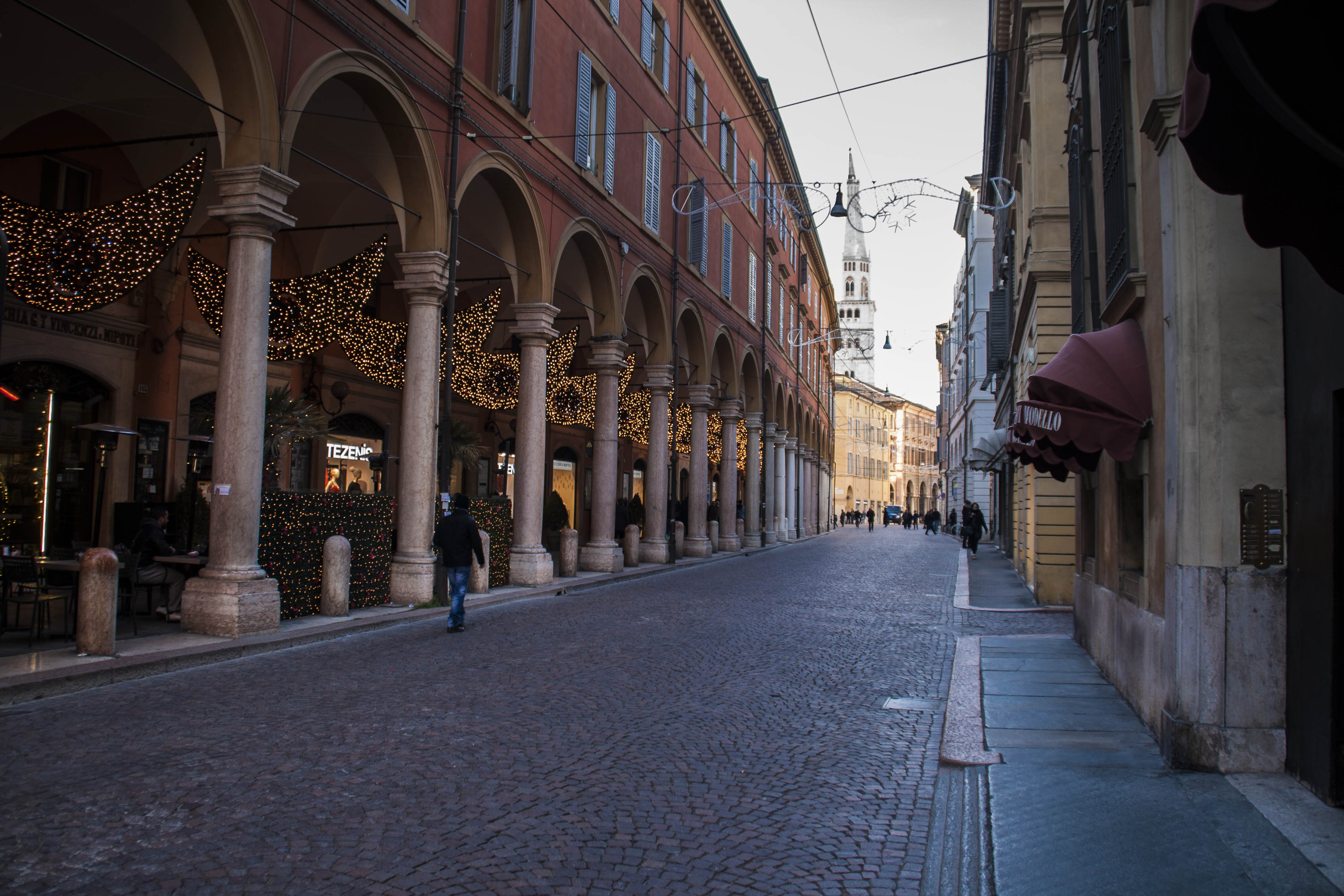 Modena Strade portici 