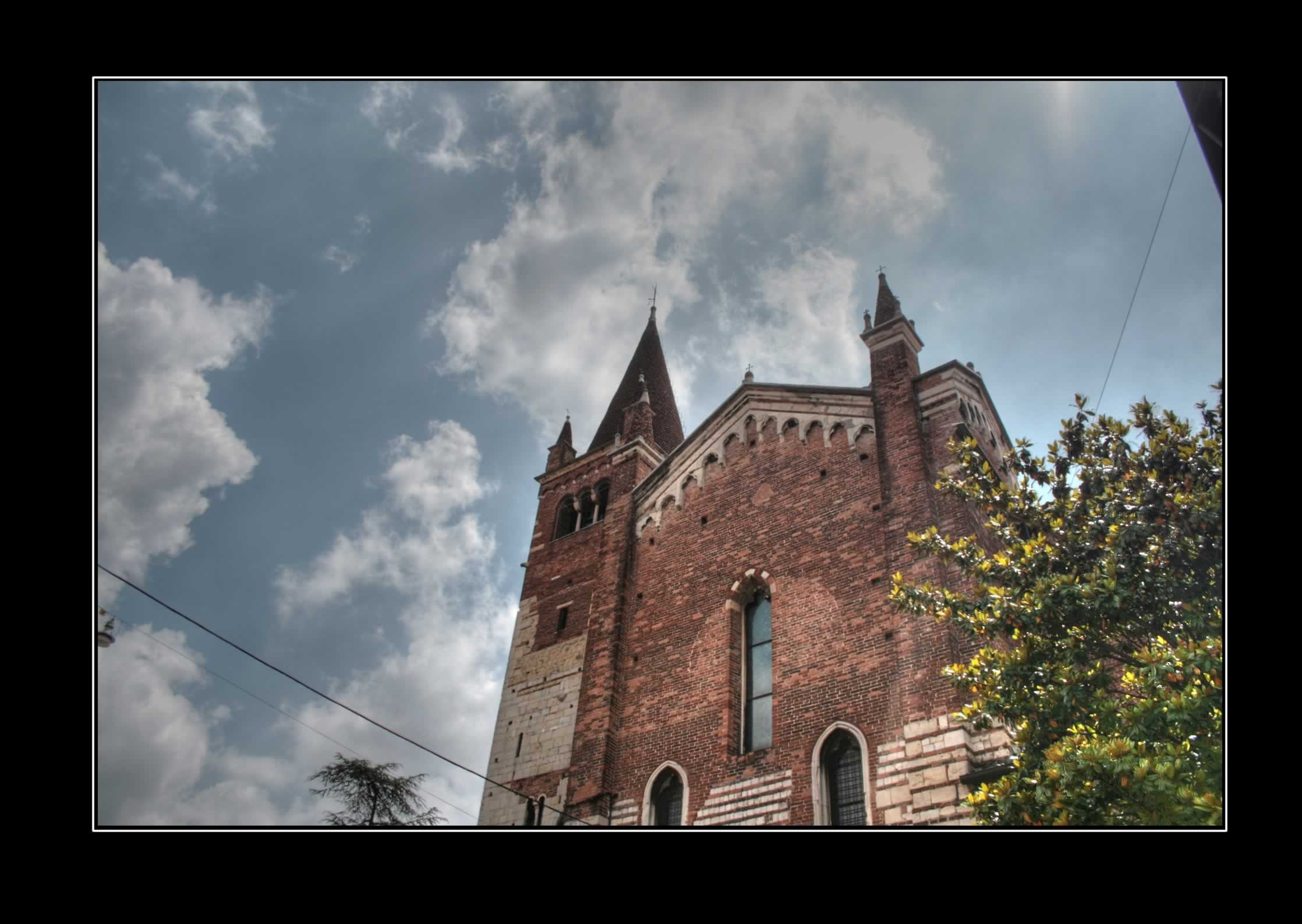 Verona San Fermo HDR Chiesa di San Fermo