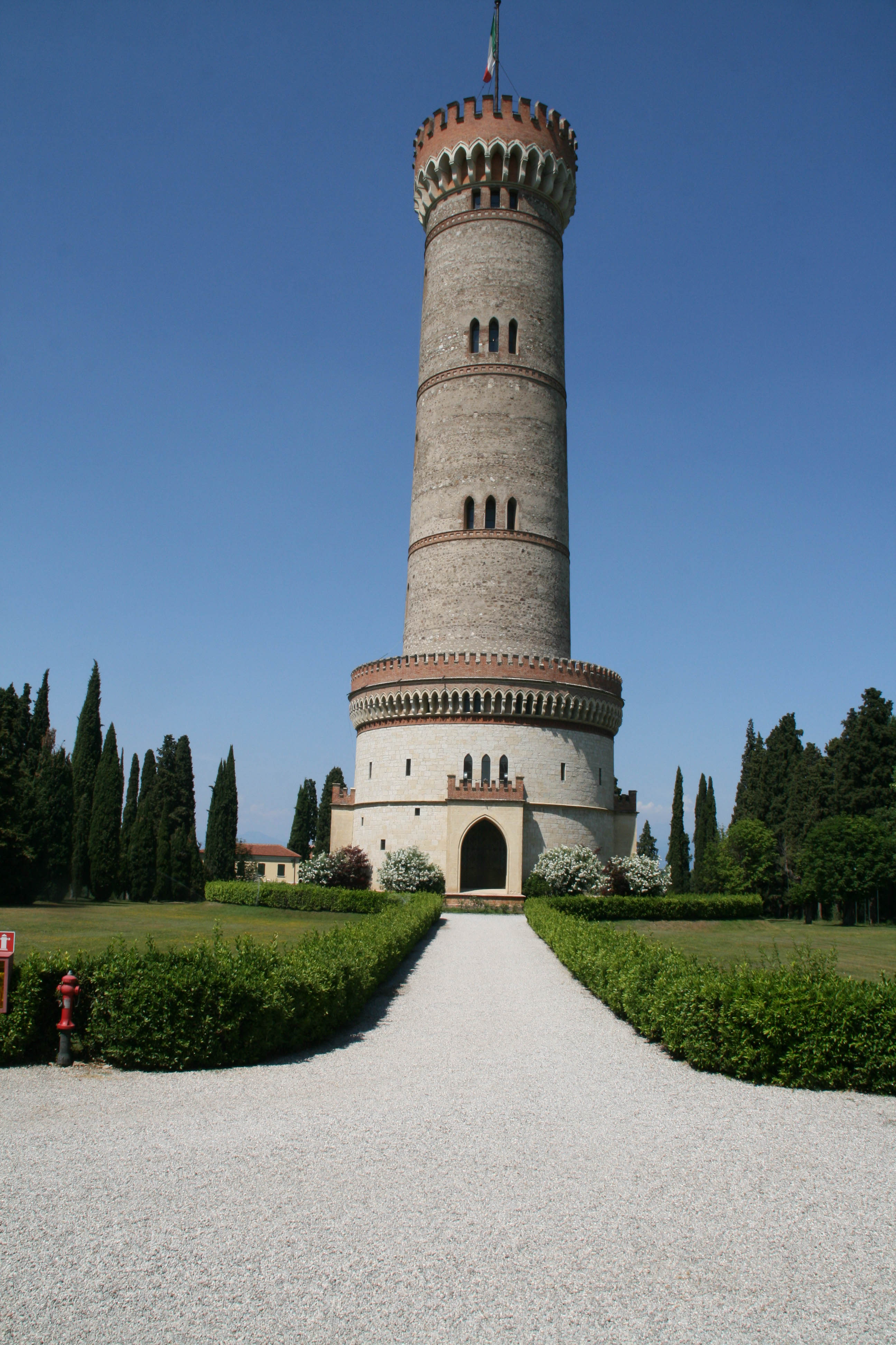 Torre di San Martino della Battaglia Torre di San Martino della Battaglia 