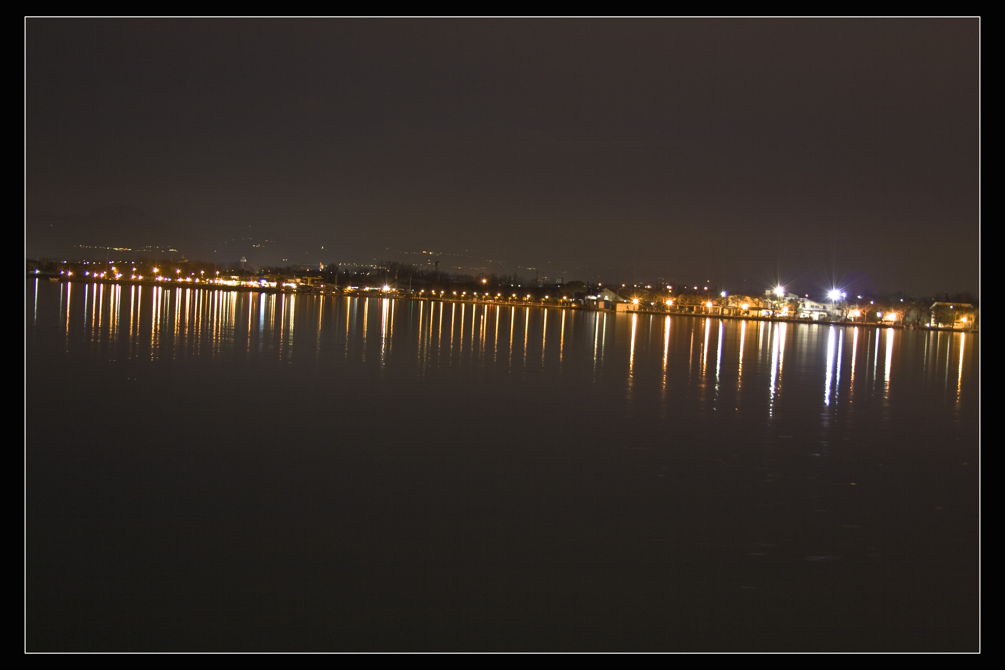 Peschiera Panorama notte Luci 