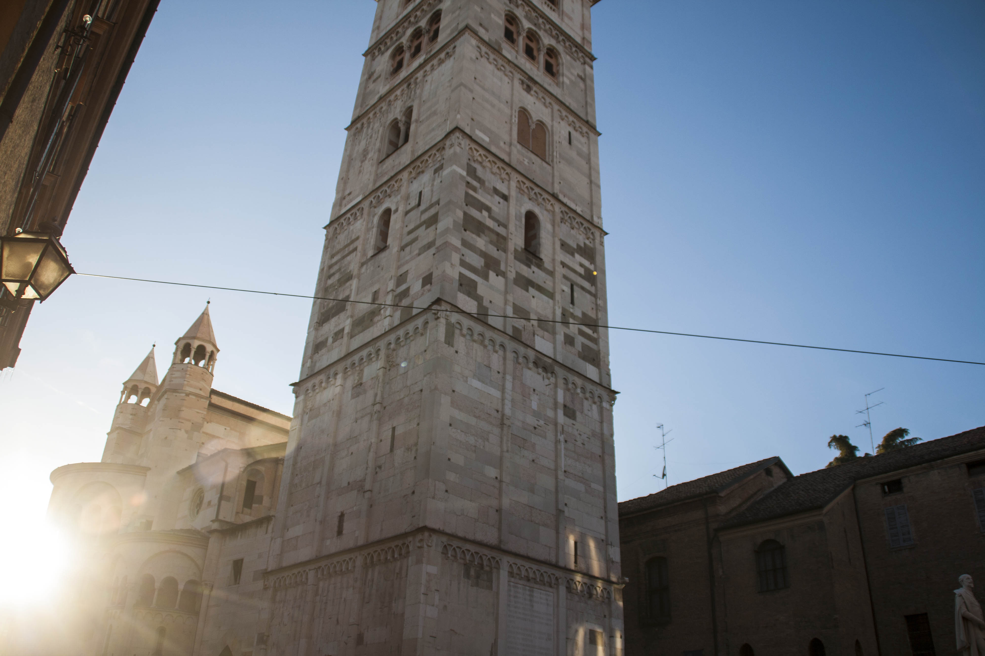 Modena Duomo Edifici Monumenti campanile 