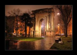 Verona Arco dei Gavi Sera HDR Monumento Arco dei Gavi prima della pulizia
