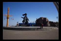 Kiev (Ua) Monumento Statua 