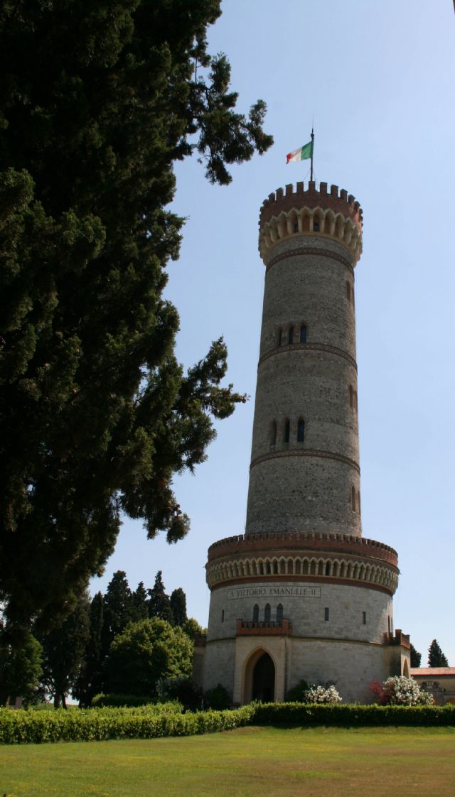 Torre di San Martino della Battaglia Torre di San Martino della Battaglia 