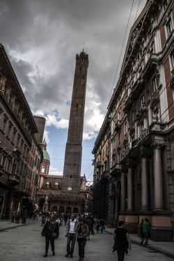 Bologna Edificio Monumento Torre degli Asinelli